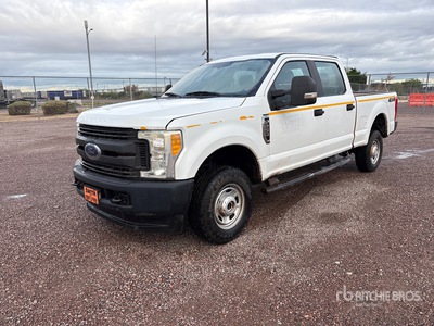 2017 Ford F-250 XL 4x4 Crew Cab Pick-up
