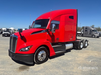 2023 Kenworth T680 6x4 T/A Sleeper Truck Tractor