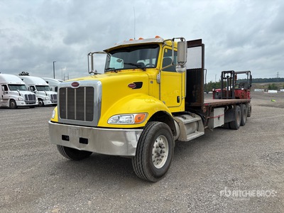2014 Peterbilt 348 6x4 24 ft Camion à Plateau