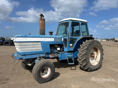 Ford TW-5 2WD Tractor