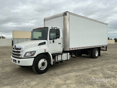 2019 Hino 268 4x2 Moving Van Truck
