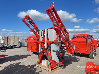 2023 Kuhn Deltis 2 15 m 3-Point Hitch Sprayer (Unused)