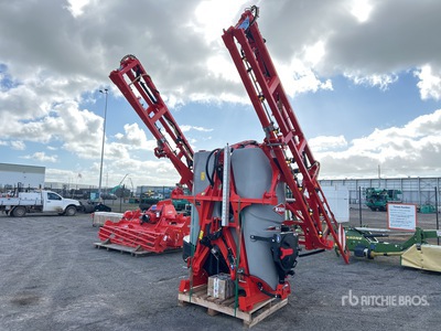 2023 Kuhn Deltis 18 m 3-Point Hitch Sprayer (Unused)