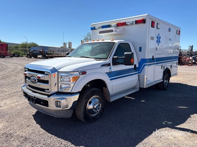 2011 Ford F-350 4x4 Ambulance