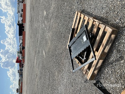 2026 SKLP GY-XHC Mini Skid Steer Forks (Unused)