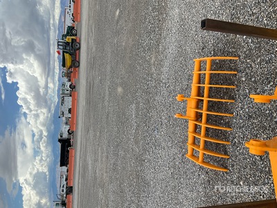 2026 GIYI 38 in Excavator Rake - Fits Cat 303 (Unused)