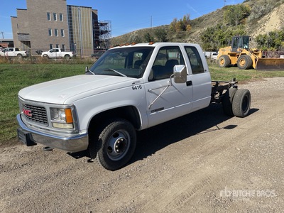 1998 GMC Sierra 3500 4x2 Extended Cab Cabine en chassis