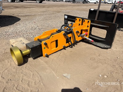 2026 GIYI GY-D680 Skid Steer Post Driver (Unused)