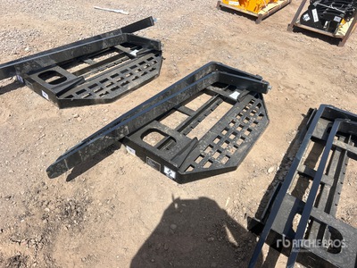 2026 GIYI GY-DHC Skid Steer Forks (Unused)