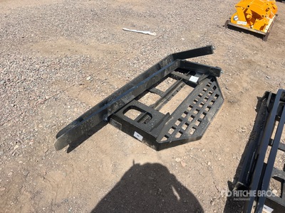 2026 GIYI GY-DHC Skid Steer Forks (Unused)