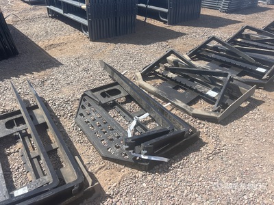 2026 GIYI GY-DHC Skid Steer Forks (Unused)
