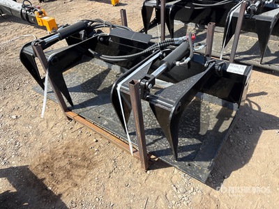 2026 GIYI GY-PG72 72 in Skid Steer Grapple (Unused)