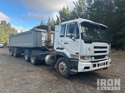 2004 Nissan CW440EE S/A Day Cab Truck Tractor