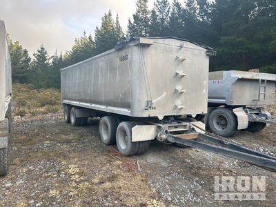 1997 HTS Quad Dog End Dump Trailer