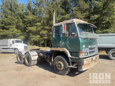 1995 Mitsubishi FV333J 6x4 Cabina per trattore stradale