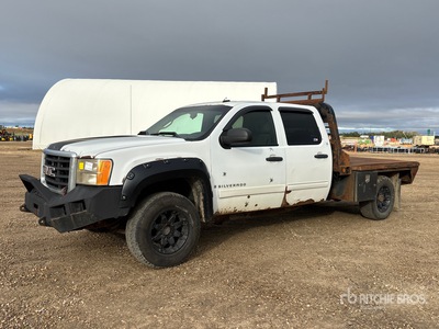 2010 GMC Sierra 2500HD 4x4 Crew Cab Camión Caja Abierta