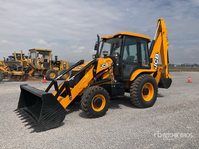 2013 JCB 4DX 4x4 Retroexcavadora / Baggerlader
