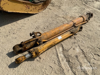 Quantity of (2) Hydraulic Cylinders