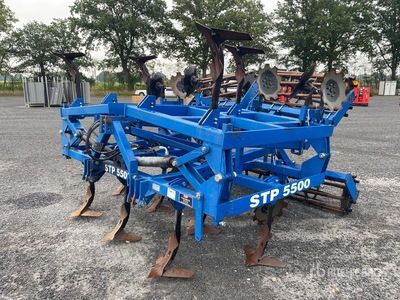 2020 STP 5500 Cultivator