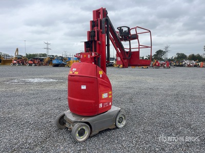 2015 JLG Toucan 10E Elevador vertical