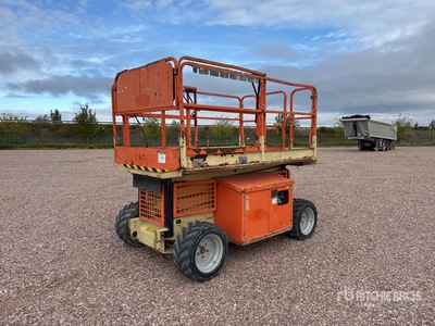 2015 JLG 260MRT 4x4 Diesel Nacelle Ciseau Scissor Lift