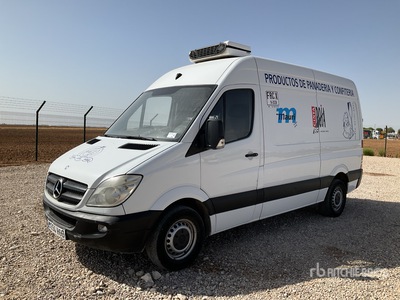 2010 Mercedes-Benz 313 CDI Ciężarówka chłodnia (Inoperable)