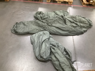 (77) Sleeping Bags