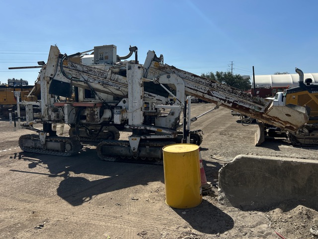 2006 Miller Formless M8800 Slip Form Paver