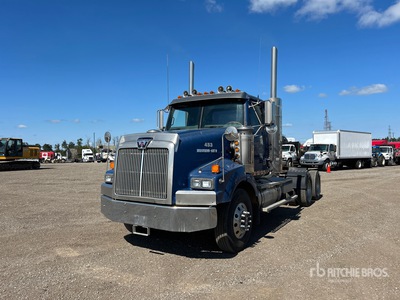 2005 Western Star 4900 6x4 Ciągnik siodłowy T/A z kabiną dzienną