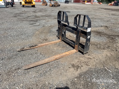 Bobcat 48 in Skid Steer Forks