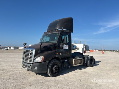 2015 Freightliner Cascadia 113 4x2 Cabeza Tractora Cabina Corta