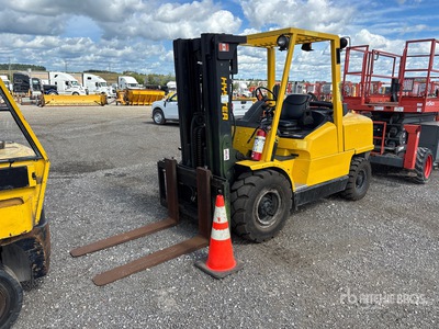 Hyster 10850 lb Pneumatic Tire Forklift