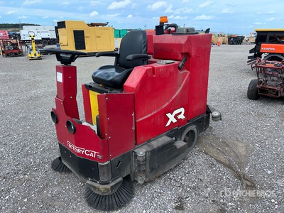 Factory Cat XR Ride-On Electric Kehrmaschinen