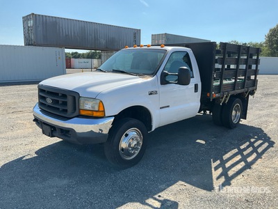 2000 Ford F-450 Camión Caja Abierta