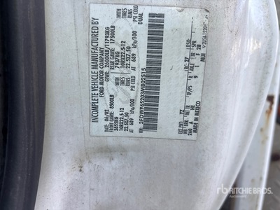 2003 Ford F-650 4x2 Service Truck (Inoperable)