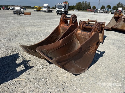 Quantity of (2) Cazo para excavadora