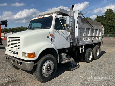 1996 International 8100 6x2 Tipper Truck