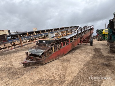 Pioneer 34 in x 50 ft Portable Conveyor