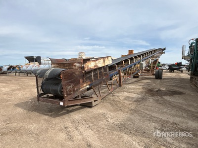 Armaco 36 in x 75 ft Portable Stacking Conveyor