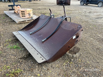 84 in Backhoe Loader Chuck Blade ローダーバックホー　その他のアタッチメント - Fits 300 Series