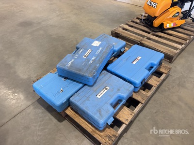Quantity of (5) Wire Train Divers - Outils à main