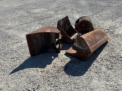 Quantity of (5) Cazo para excavadora
