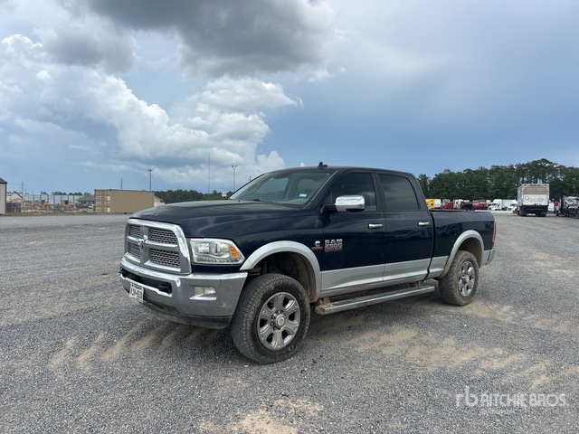 2015 Ram 2500 Laramie 4x4 Crew Cab Pickup