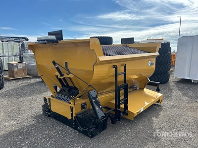 2025 Lanau 8 ft Épandeur de sel (Unused)