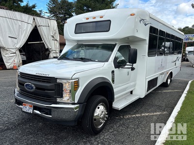 2019 Ford F-550 Bus