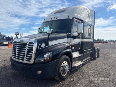 2018 Freightliner Cascadia 125 6x4 Cabeza Tractora Cabina Dormitorio