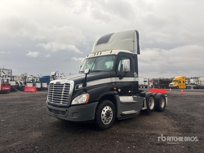 2016 Freightliner Cascadia 125 6x2 T/A Day Cab Truck Tractor