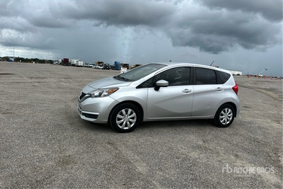 2017 Nissan Versa SV Automobile
