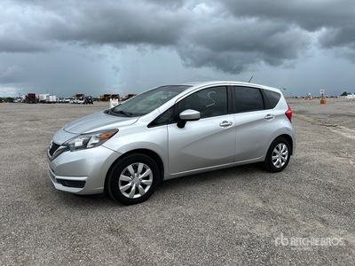 2017 Nissan Versa SV Personenkraftwagen