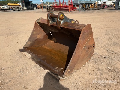 70 in Q/C Digging Excavator Bucket